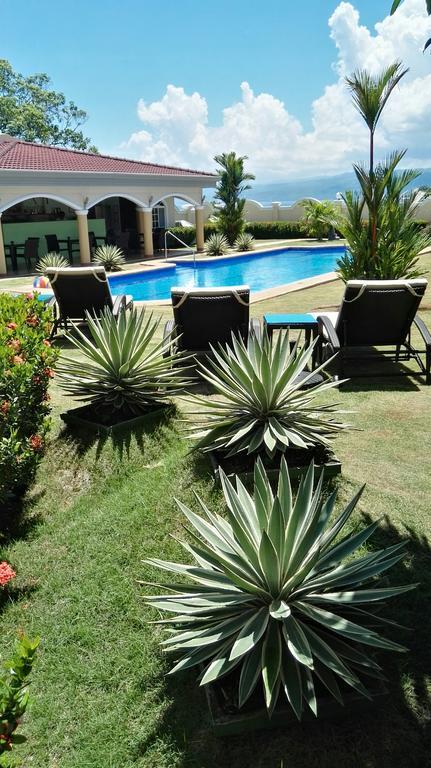 สตาร์ วิว - วิลลา เปโดร บูทิก เวลเนส รีสอร์ต Hotel Dumaguete City ภายนอก รูปภาพ
